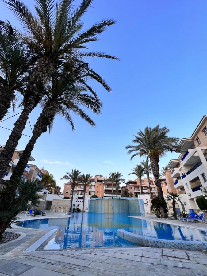 Iris Village Paphos Exterior foto